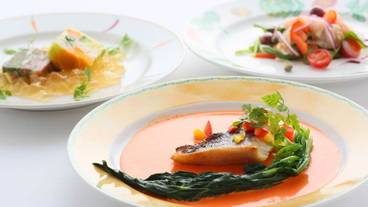 食事・飲み物 / 2