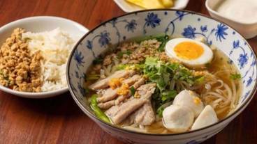 朝食スペース / 9