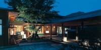 今宵は、日本一暗い村で輝く夜を。長野県「石苔亭いしだ」