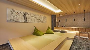 ロビー応接スペース / 7