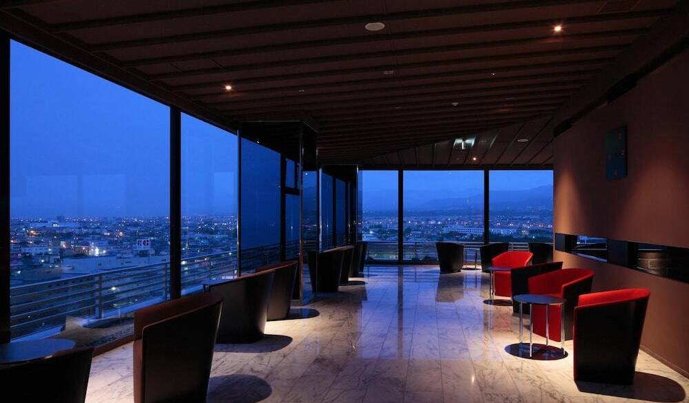 特別な日には家族で
思い出に残るホテルへ / 1