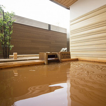 スタイリッシュな温泉リゾートでラグジュアリーな滞在3385816