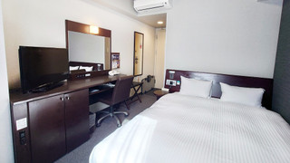 コンフォートセミダブルルーム（禁煙）