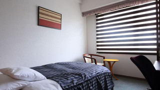 セミダブルルーム 喫煙可