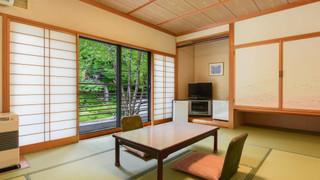 [眺望なし] 和室10畳