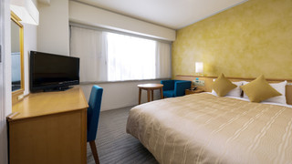 ダブルルーム 眺望なし 喫煙可