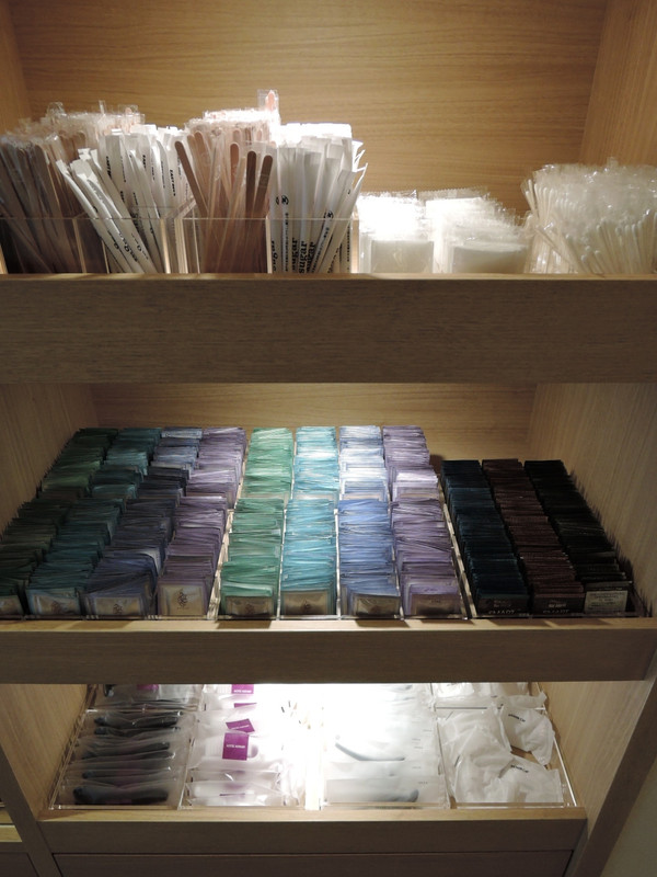 ロビーにあるアメニティグッズコーナー