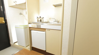 ツインルーム (Foldaway Twin, 1 Single, 1 Murphy) (ハウスキーピングは有料オプション)