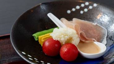 食事・飲み物 / 23