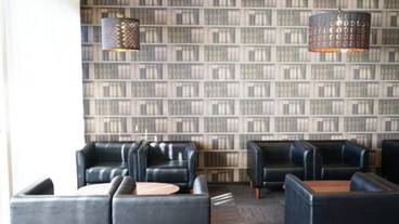 ロビーラウンジ / 36