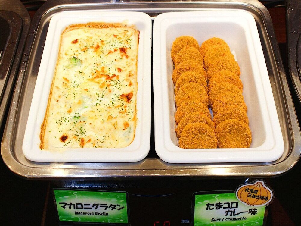 朝食