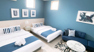 ダブルルーム ダブルベッド2台付 301号室 禁煙(ソファベッド用の寝具は部屋に常備していない為 事前にリクエストが必要)