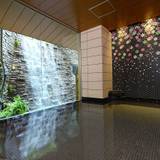 スッキリ朝風呂
朝食前に体を温めて / 2