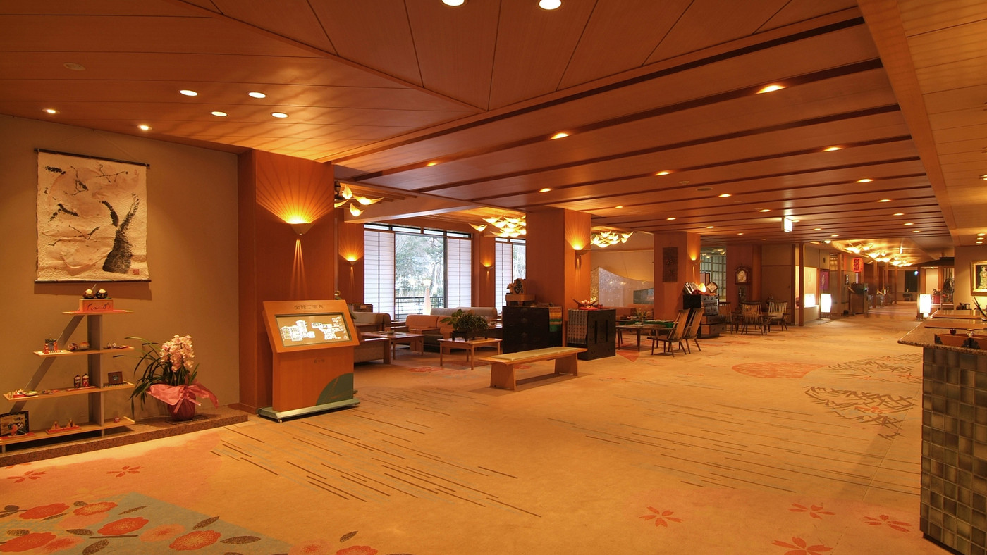 ぬくもりを感じる「エントランス・ロビー」3746059