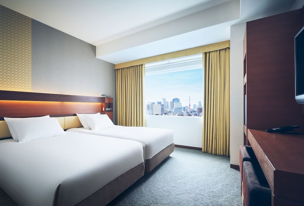 窓から見える東京の街並みとトレインビューで目覚めもスッキリ4237401