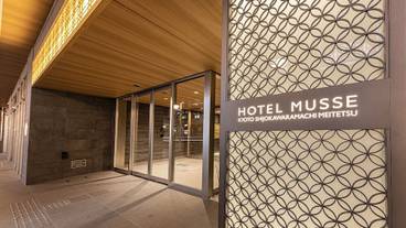 施設の入り口 / 20