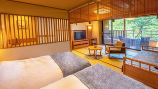 天然温泉露天風呂付デラックスツイン(滞在時間14時~10時/夕食17:30~) 禁煙