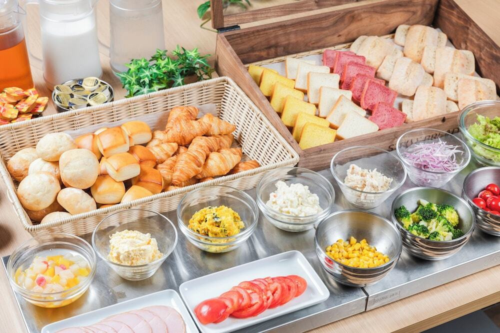 朝食ビュッフェ