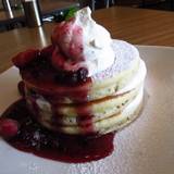 ロールカフェ（ロールカフェ）