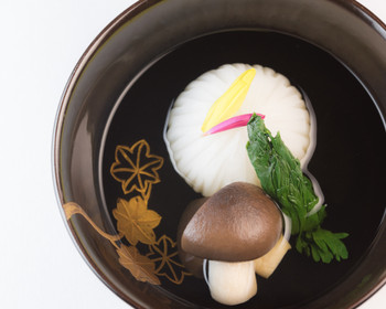 ヒノキ風呂付き特別室に部屋食も。歴史あふれるお寺で宿坊体験4238611