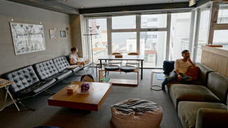 プライベート部屋　２段ベッド　下段セミダブル　上段セミダブル（２名様用）