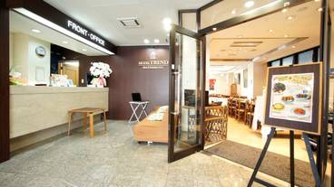 内部エントランス / 2