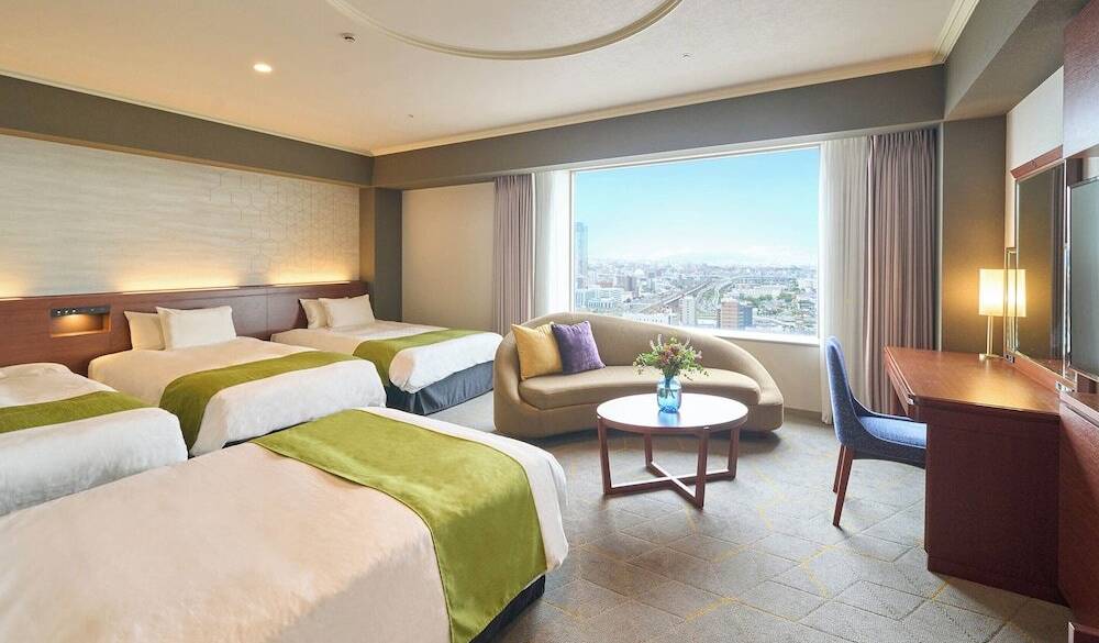 タワーフロア フォース / 5