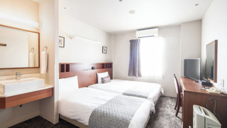 シングル ルーム＋エキストラ ベッド（喫煙・3名利用可）