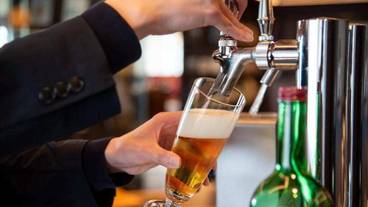 食事・飲み物 / 1