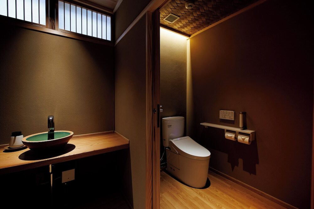 客室トイレ一例