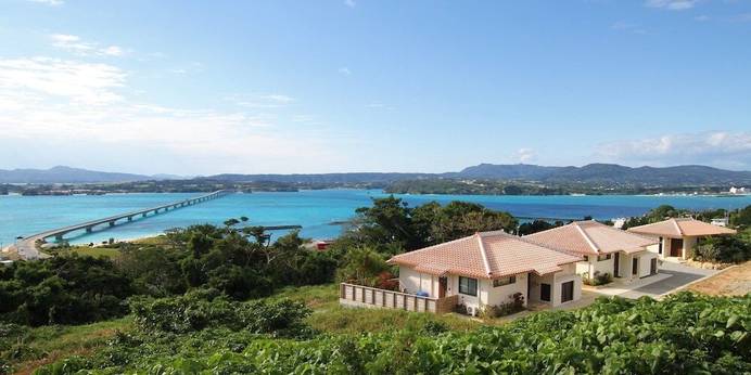 オーシャンヒルズ古宇利(沖縄県 コテージ・ロッジ・一棟貸) / 1