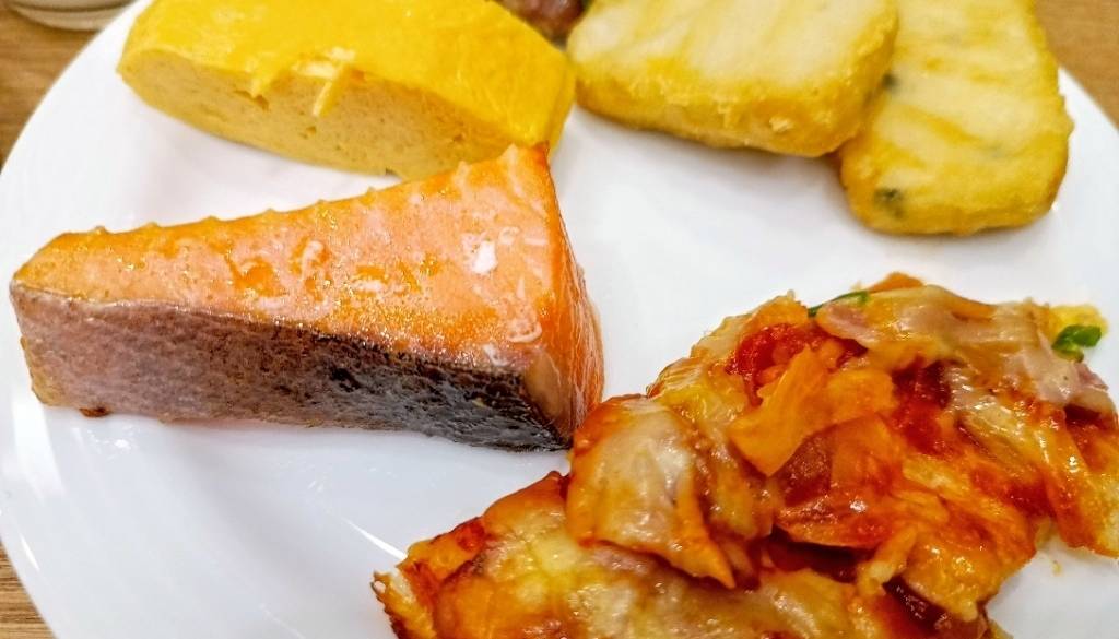 ブッフェメニュー一例 / 3