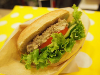 「ノードカフェ」料理 1020525 ツナ＆トマトベーグル