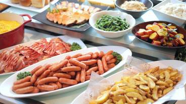 朝食ビュッフェ / 8