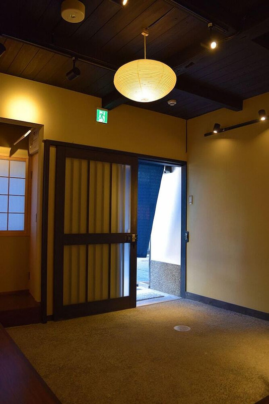 内部エントランス