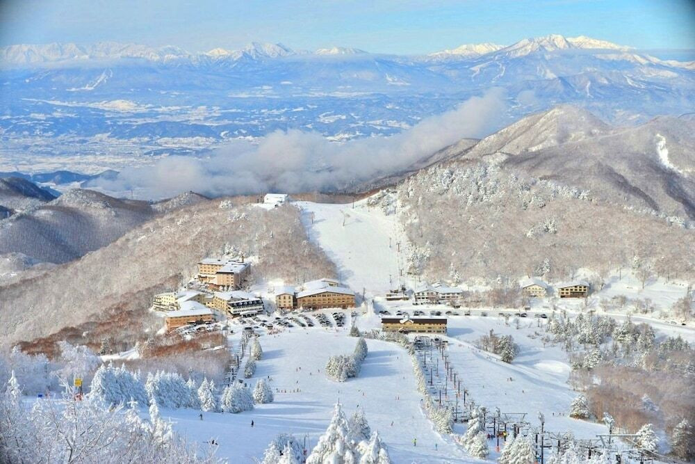 スノー スポーツとスキー