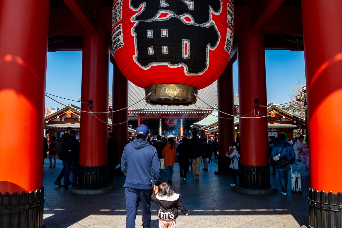 【東京都】浅草寺の本堂と宝蔵門