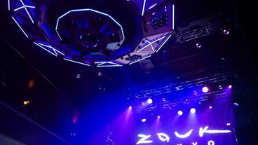 ナイトクラブ / 27