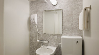 ルーム ダブルベッド 1 台