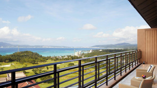 プレジデンシャル スイート ダブルベッド 2 台 オーシャンビュー