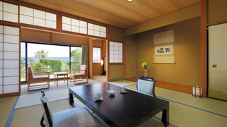 露天風呂付き離れ（12.5畳角部屋）