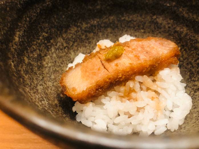 「とんかつひなた」で
肉厚とんかつに舌鼓 / 3
