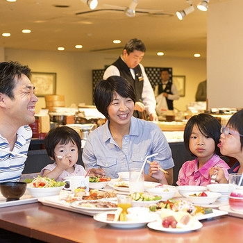 ベビーグッズなど、子連れにうれしいサービスが充実。小豆島でリゾート気分に♪4755013