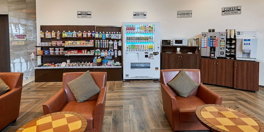 ロビーラウンジ