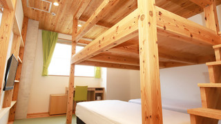 ベーシック 4 人部屋 ベッド (複数台) 禁煙 冷蔵庫