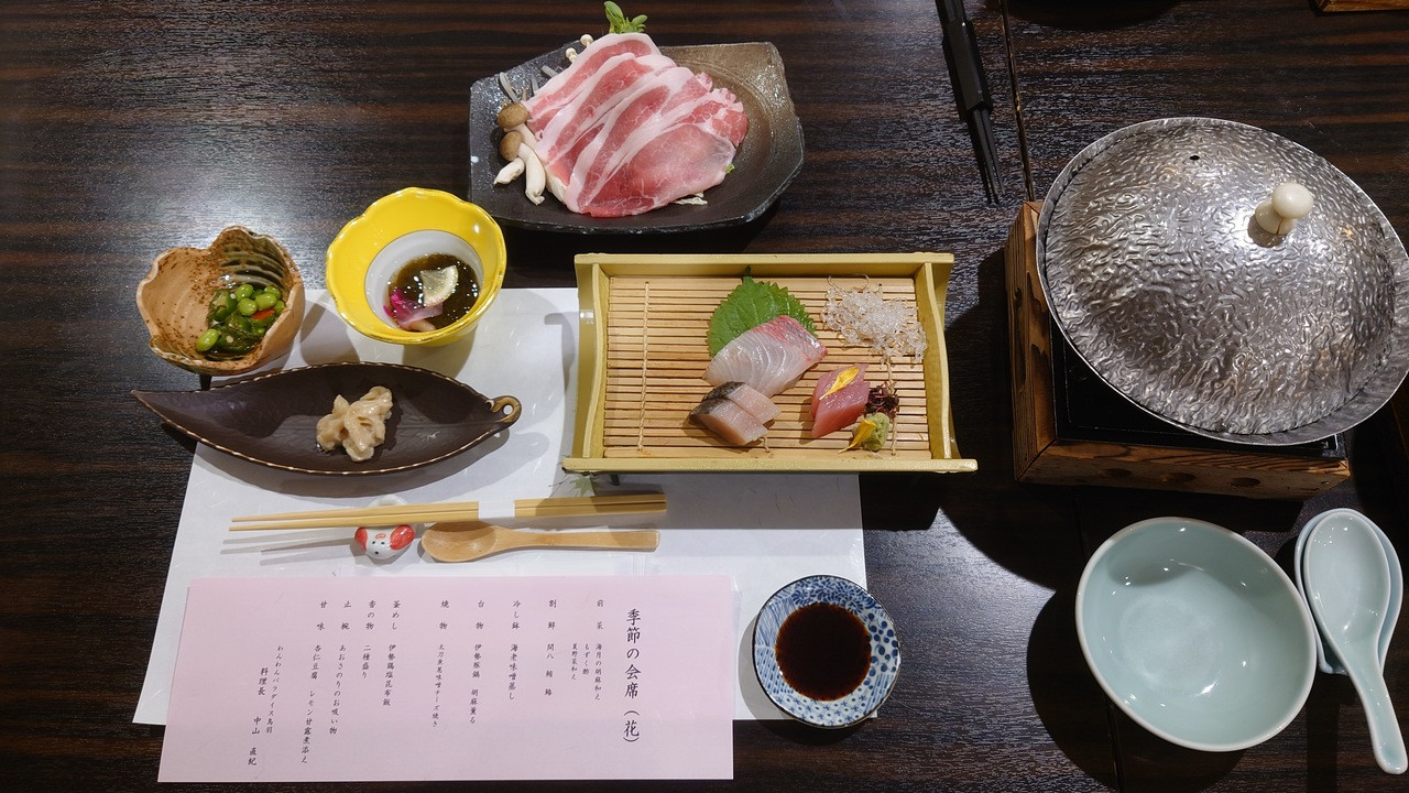 夕食