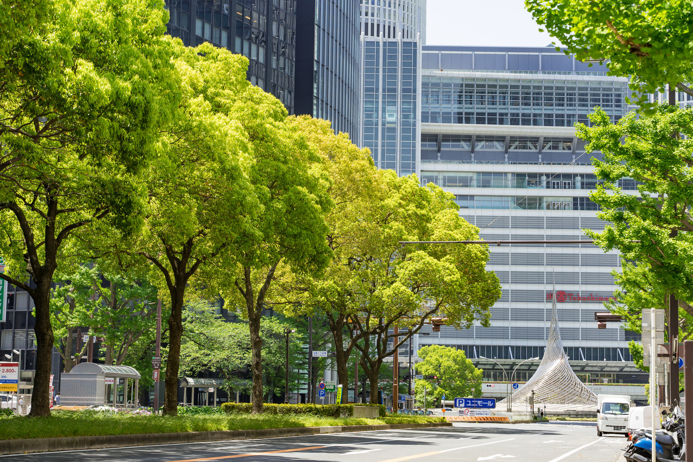 名古屋市中村区　名古屋駅前　都市風景　桜通り　飛翔