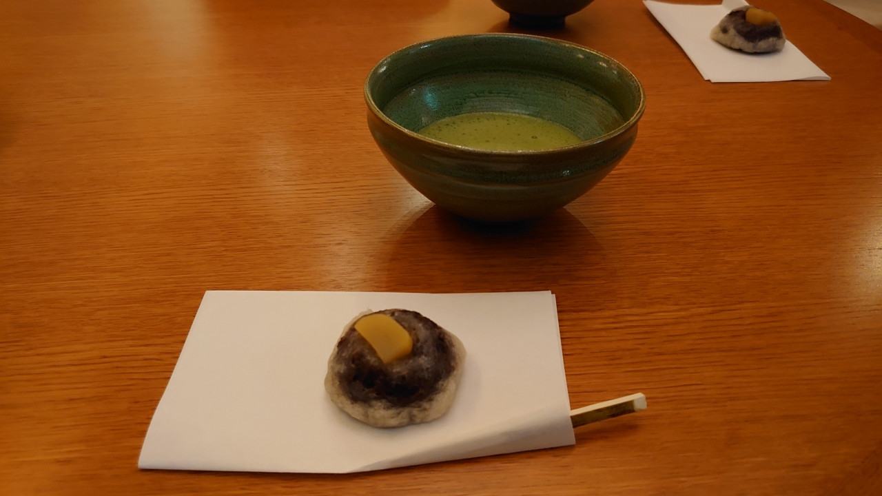 お抹茶をいただきました。