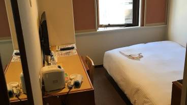 客室 / 4