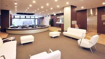 ロビー応接スペース / 3